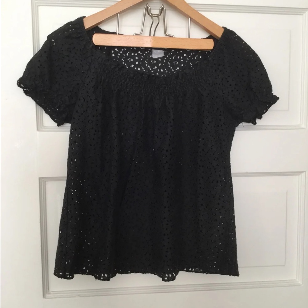 Eyelet black top